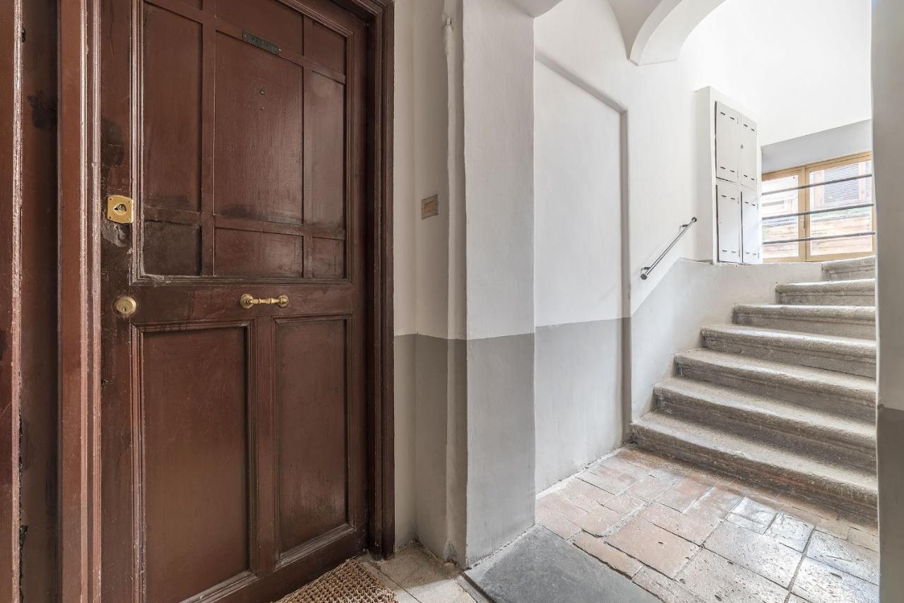 Montecitorio & Pantheon Stylish Flat Apartment Roma Ngoại thất bức ảnh