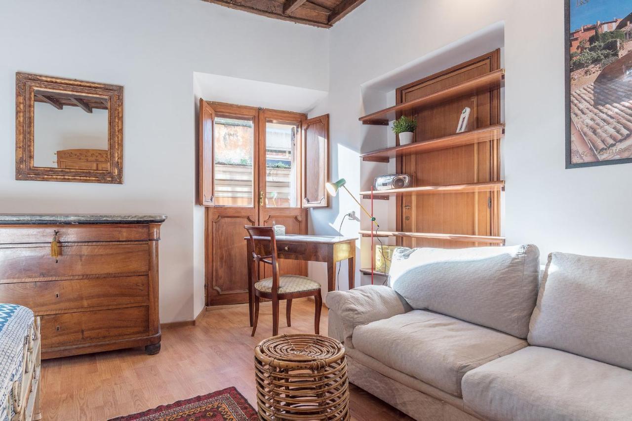 Montecitorio & Pantheon Stylish Flat Apartment Roma Ngoại thất bức ảnh